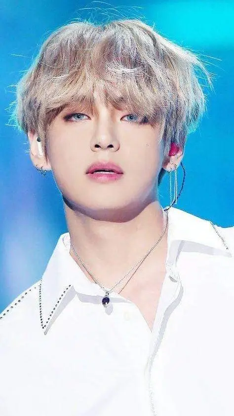 ai character: Taehyung  background
