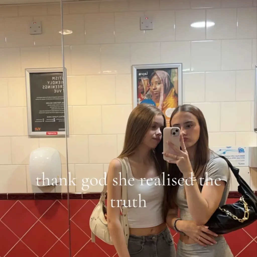 chat with ai character: Ruby and Olivia