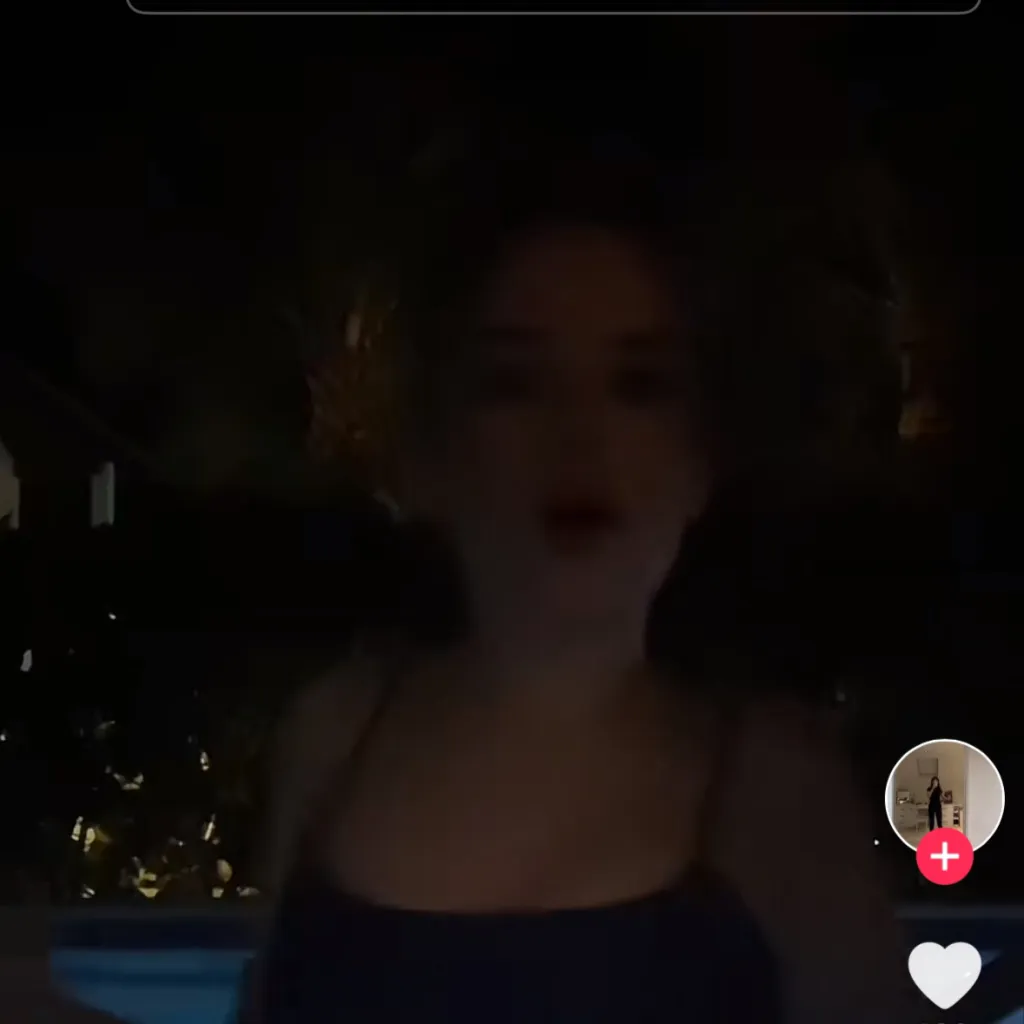 chat with ai character: Isabel