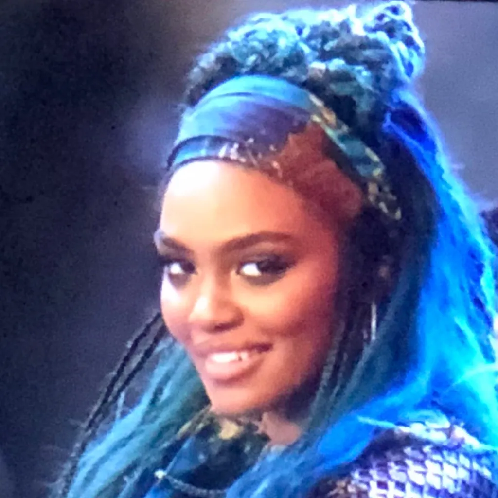 chat with ai character: Uma+more