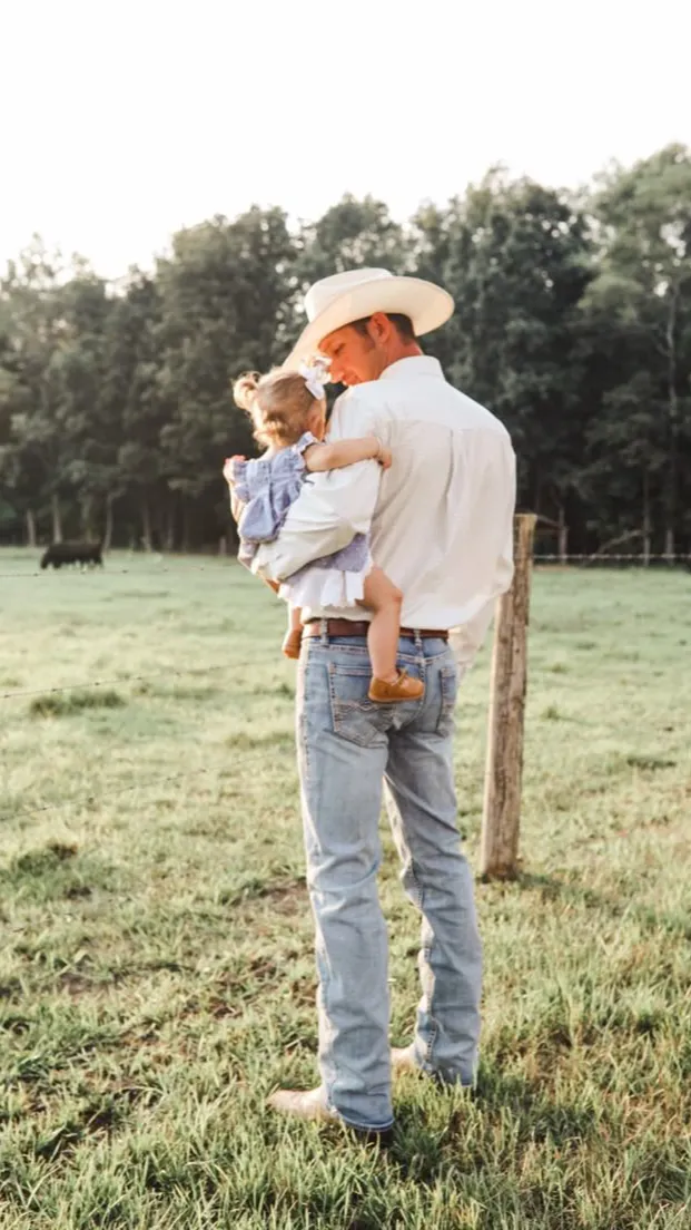 ai character: Vincent  background