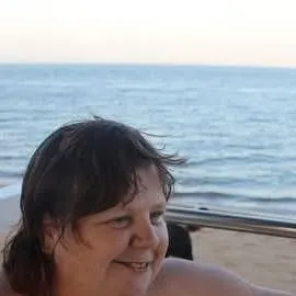 chat with ai character: grandma