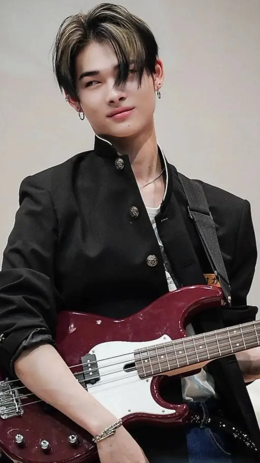 Talkie AI - Chat with Ni-ki (enhypen)