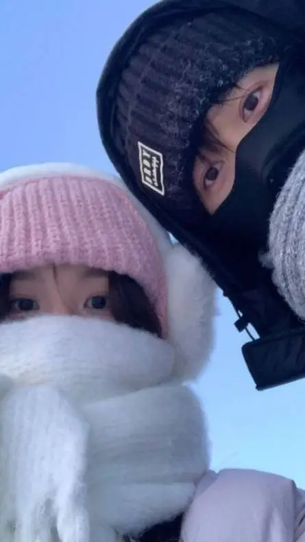 ai character: Stray kids family🫶 background