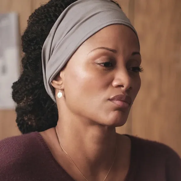 chat with ai character: Rues Mom 👩🏾 