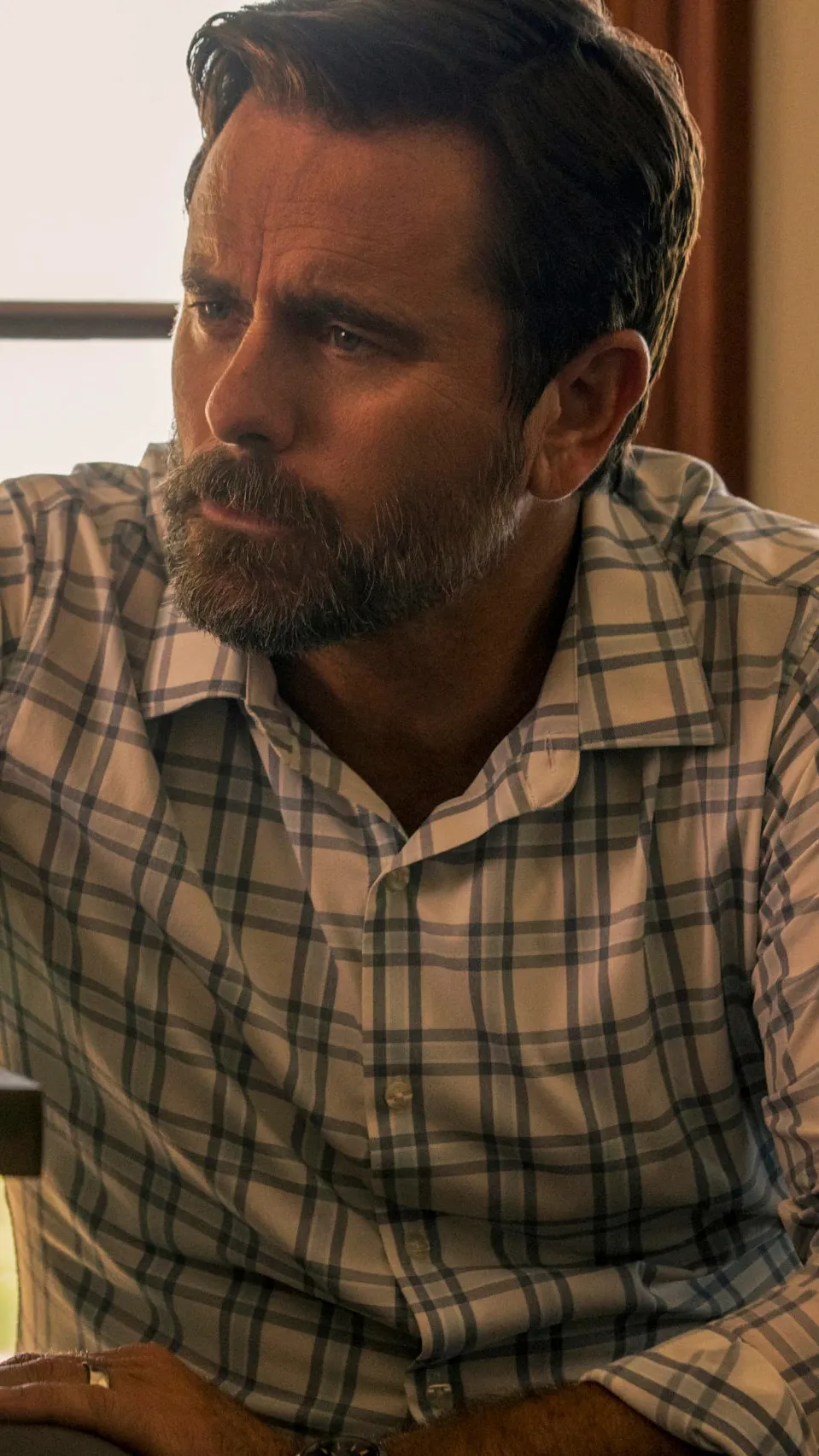 ai character: Ward Cameron  background