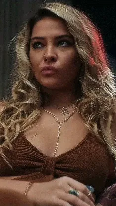 ai character: Whiskey  background