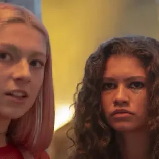 chat with ai character: Jules and Rue