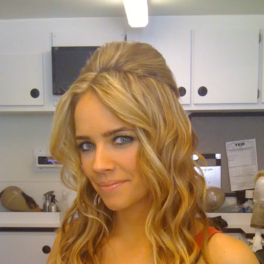 chat with ai character: Tami Lynn