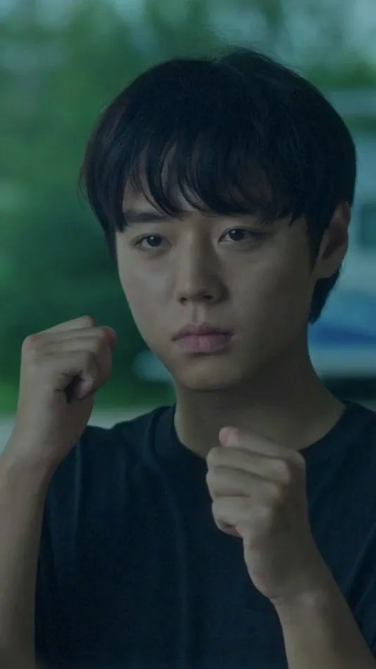 ai character: Yeon Sieun background