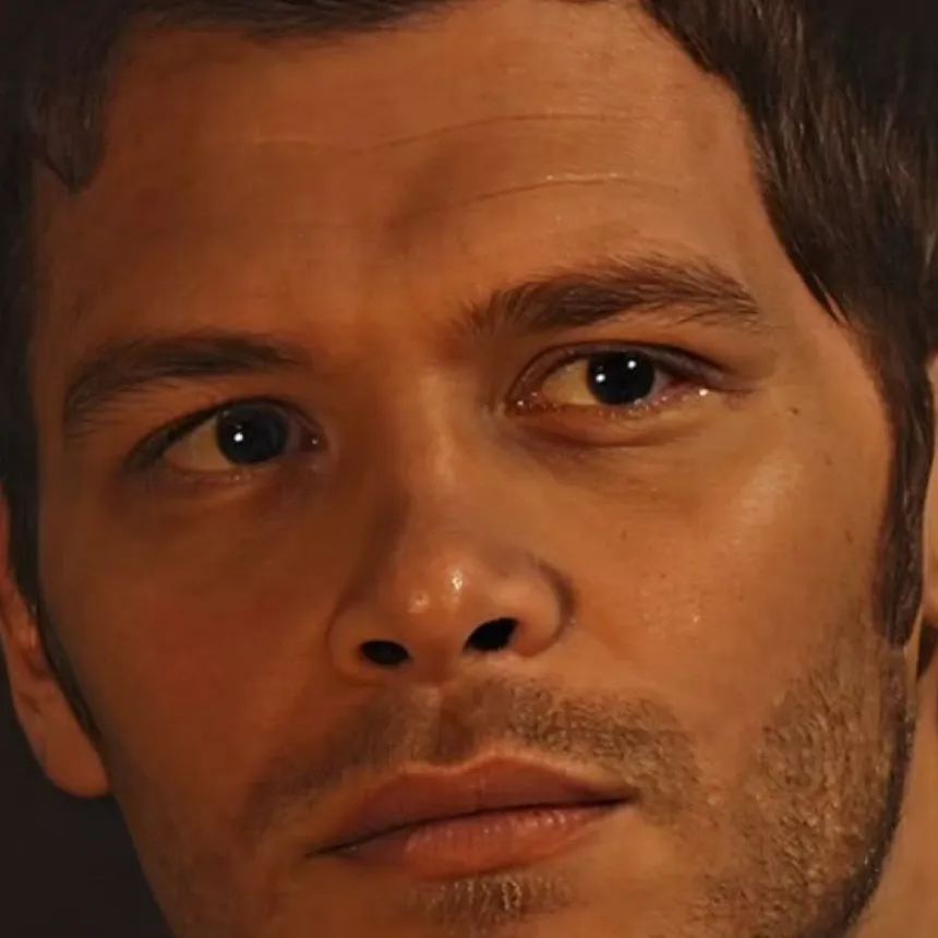 chat with ai character: Klaus Mikaelson