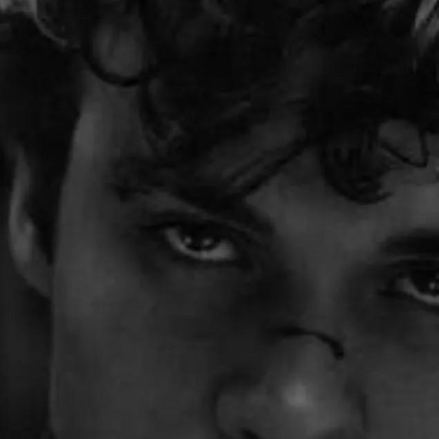 chat with ai character: Mattheo Riddle 