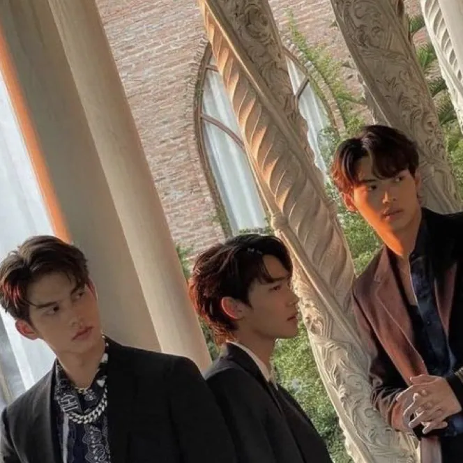 chat with ai character: F4 Thailand.