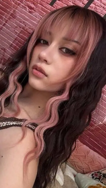 ai character: ˚ʚ♡ɞMegan˚ʚ♡ɞ   background