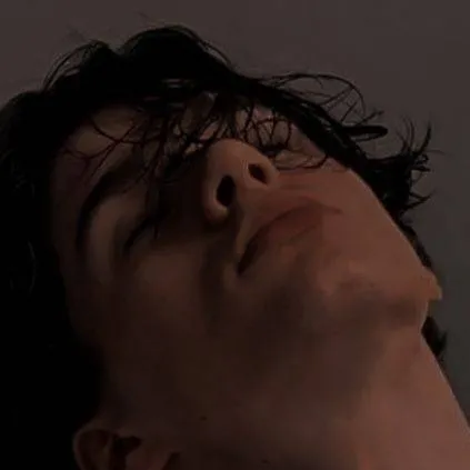 chat with ai character: Austin