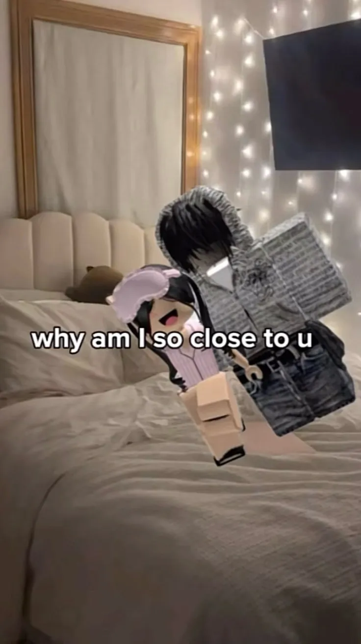 ai character: Max background