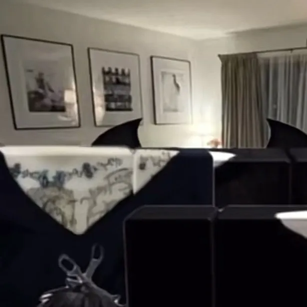 chat with ai character: Twin brother 3