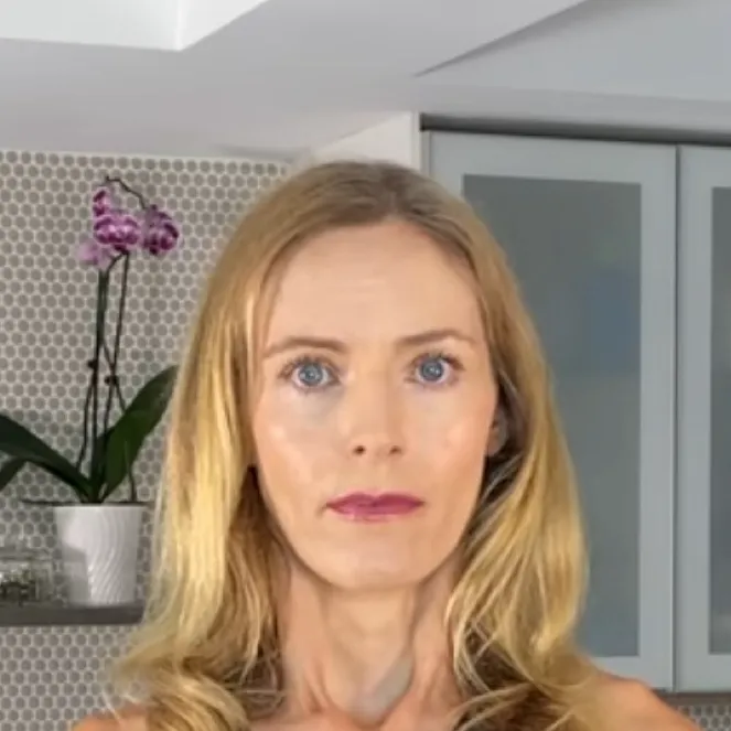 chat with ai character: Your wife 