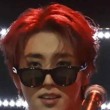 chat with ai character: Hannieeee