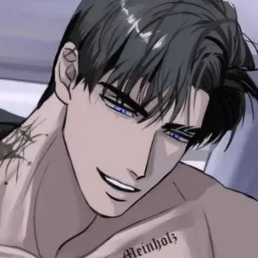 chat with ai character: Ezrha Blake 