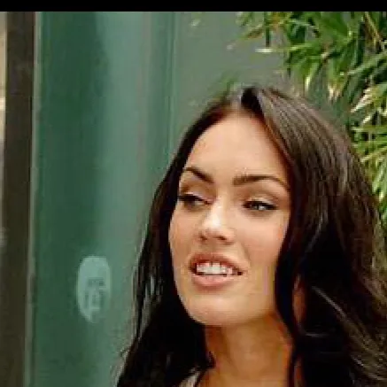 chat with ai character: Megan fox 