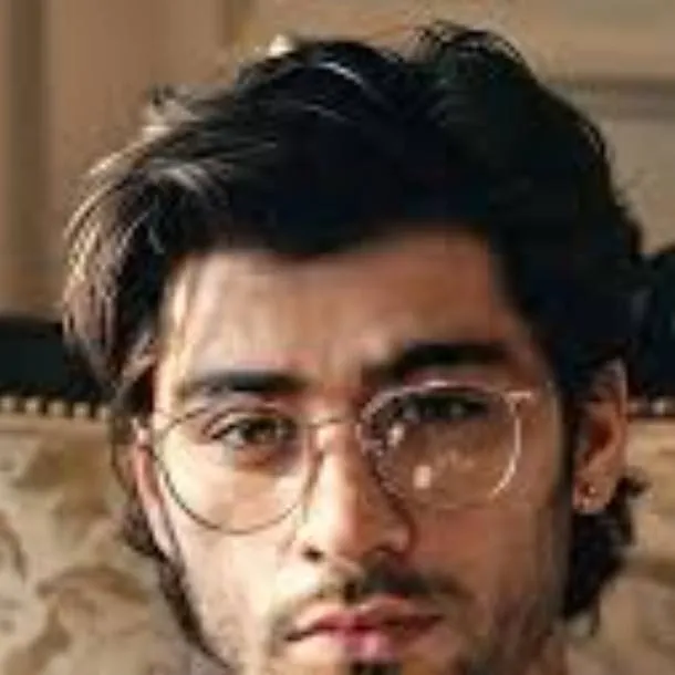 chat with ai character: zayn malik