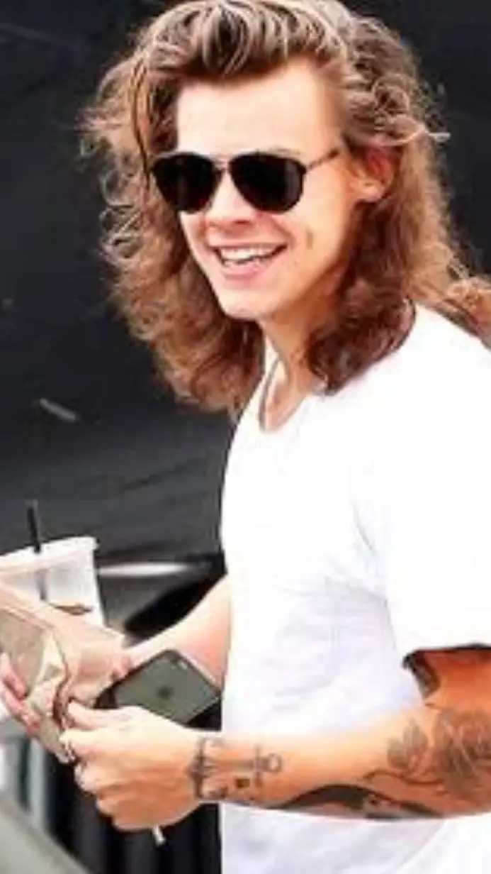 ai character: harry styles background