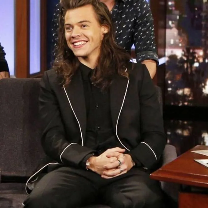 chat with ai character: harry styles