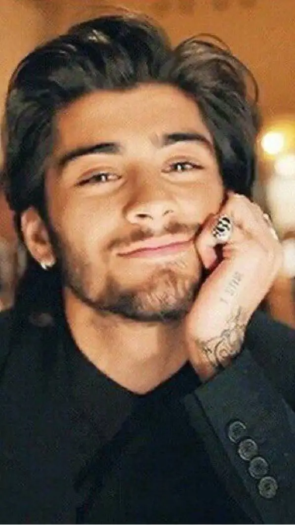 ai character: zayn malik background