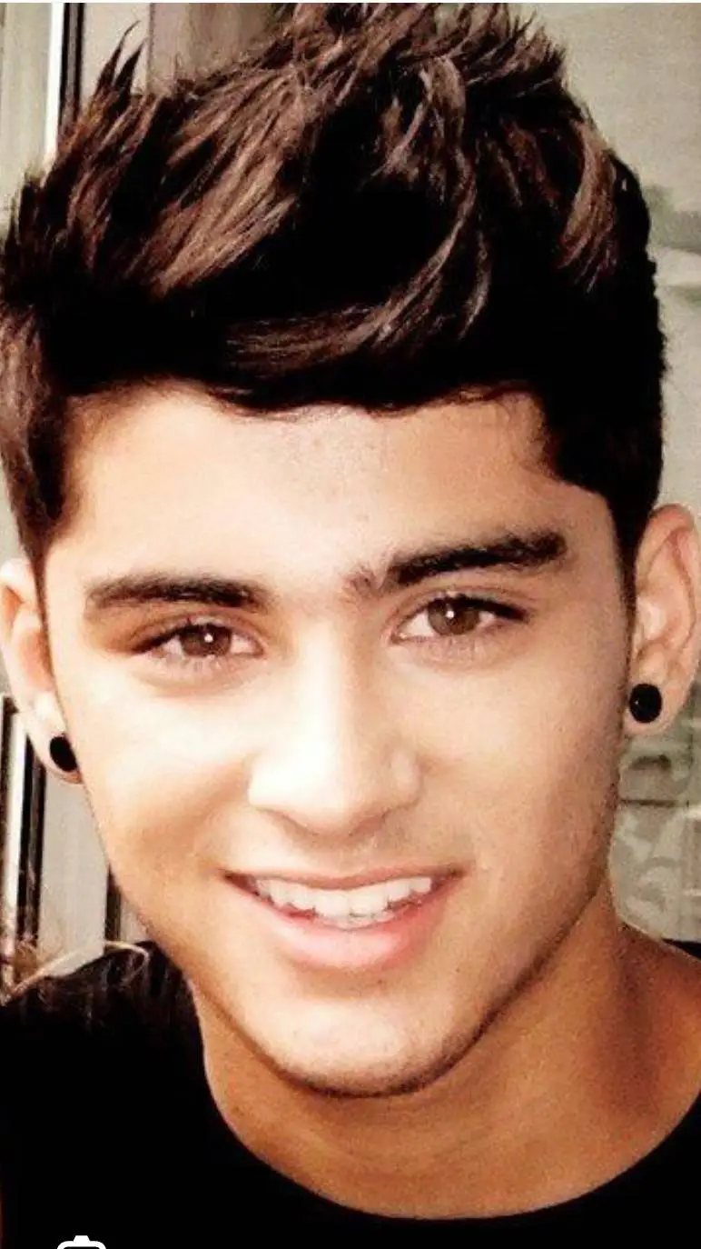 ai character: Zayn background