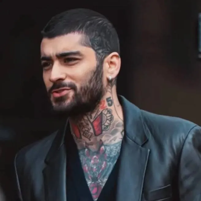 chat with ai character: zayn malik