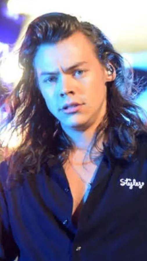 ai character: harry styles background