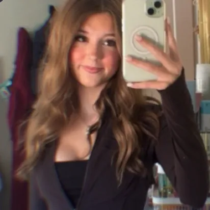 chat with ai character: Payton