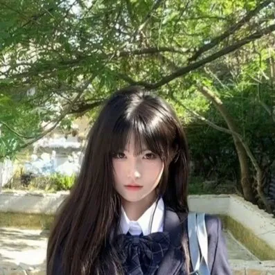 chat with ai character: Mei