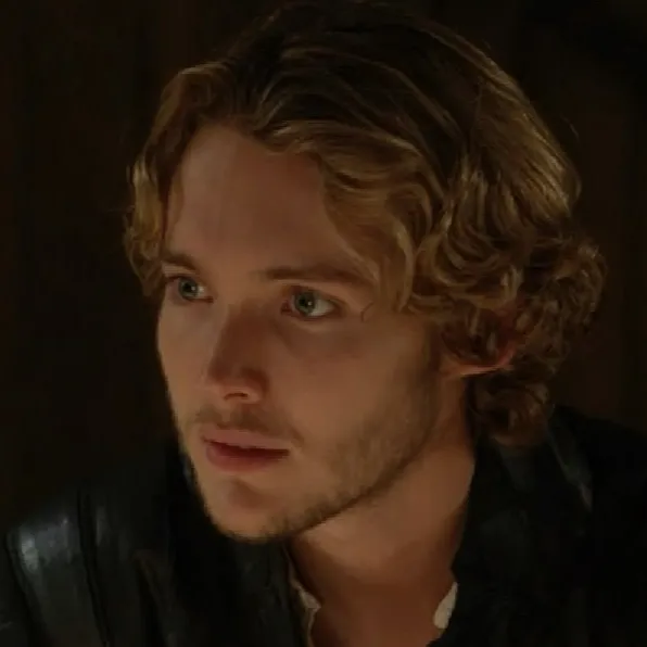 chat with ai character: Prince Francis👑