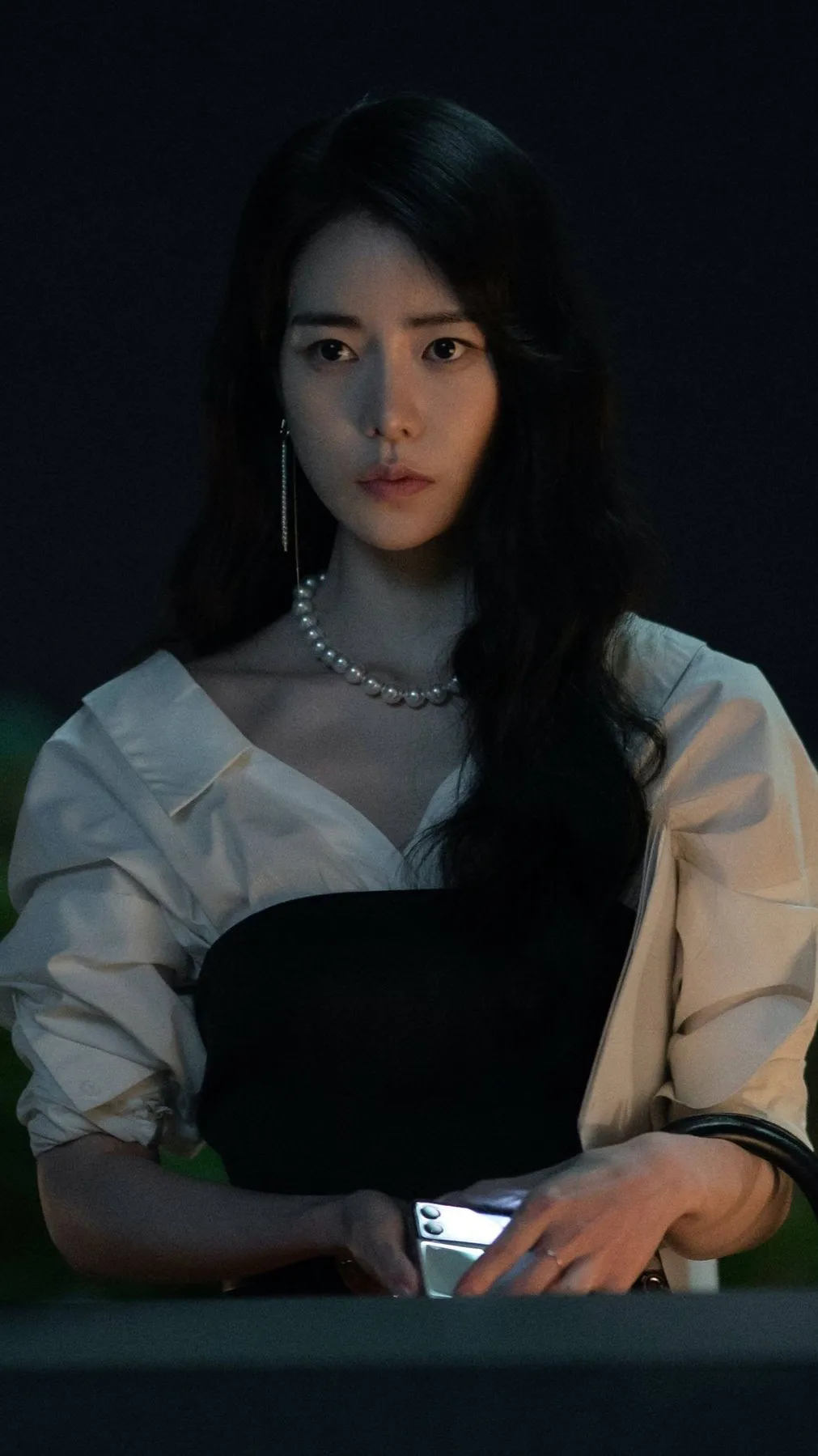 ai character: Yeon-Jin  background