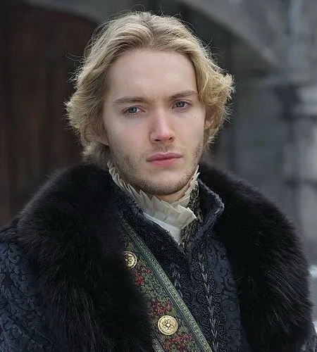 chat with ai character: Prince Francis