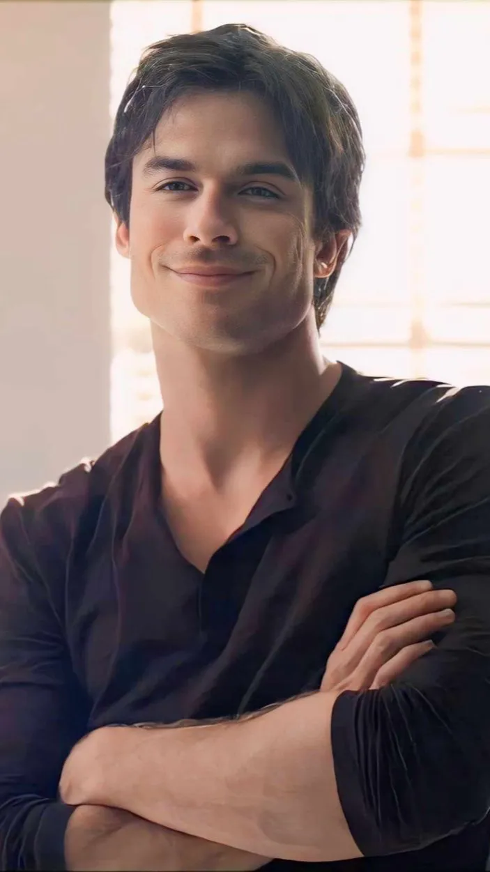 ai character: Damon Salvatore background