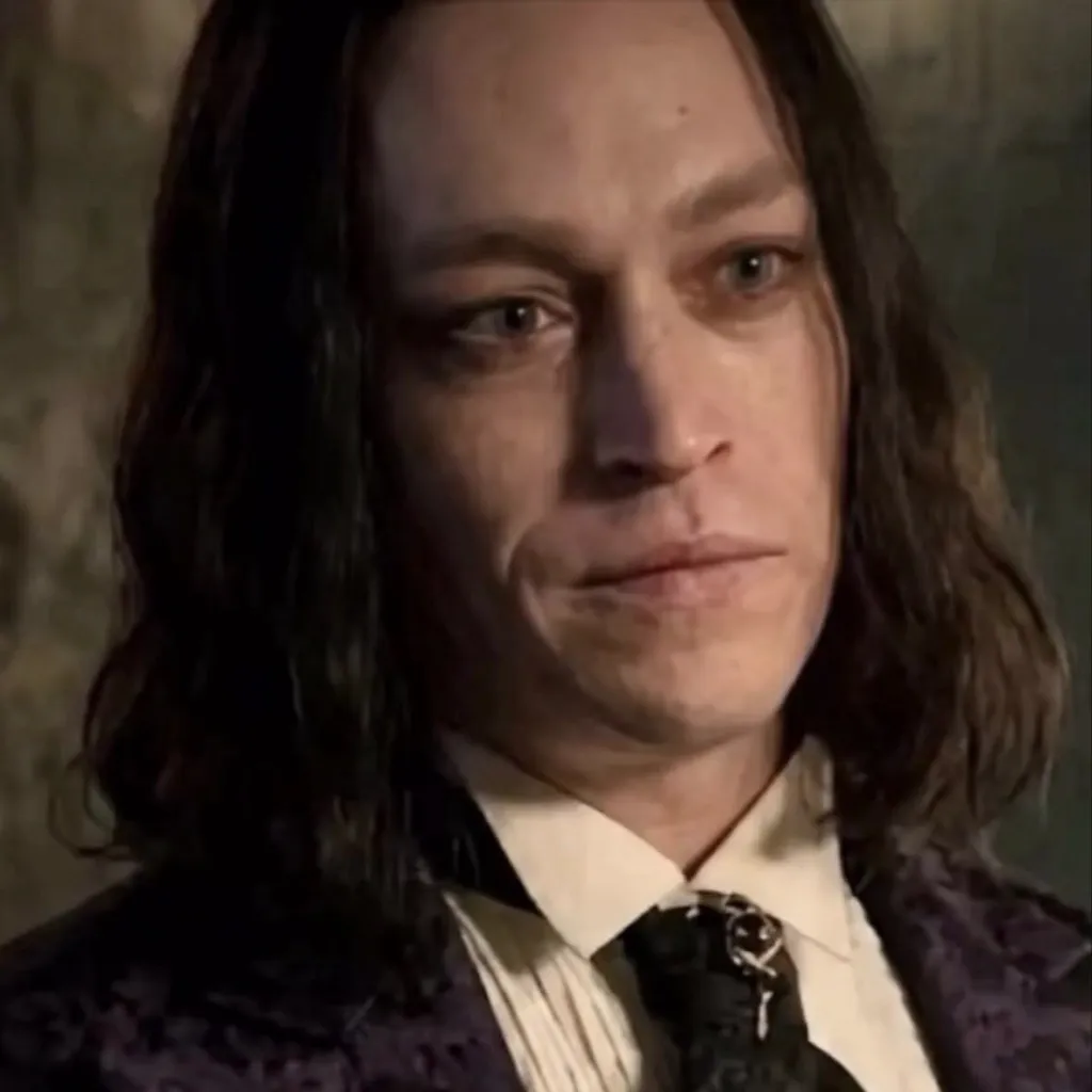 chat with ai character: Count Dracula