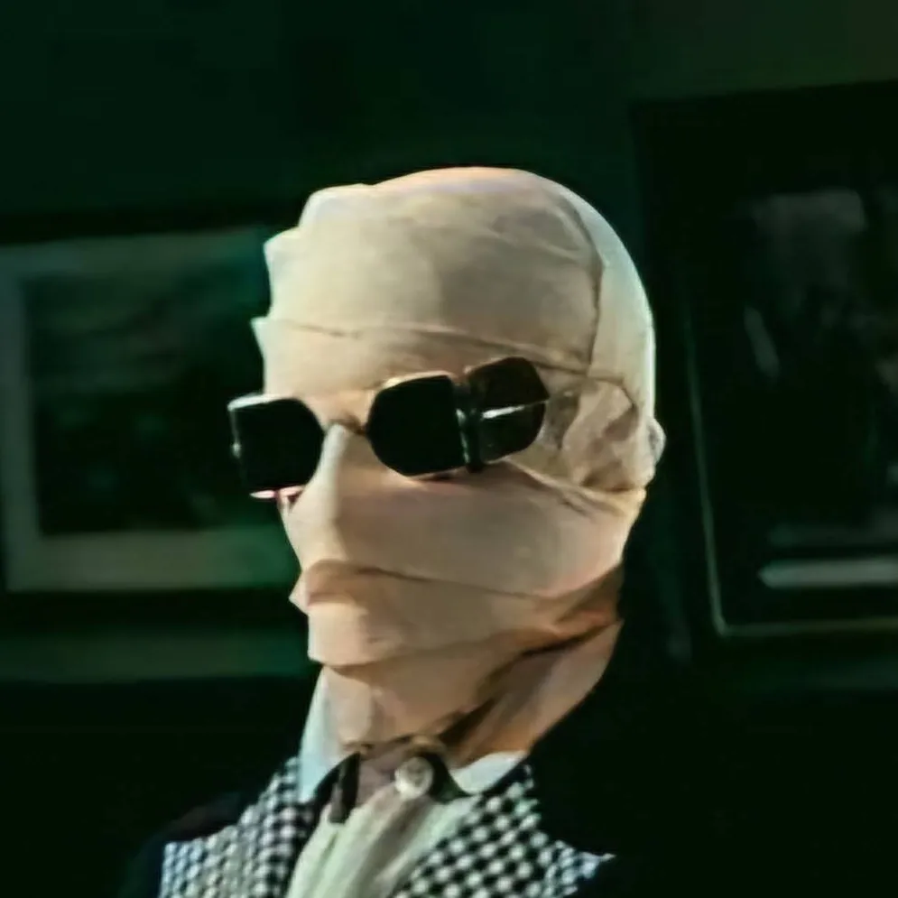 chat with ai character: The Invisible Man 
