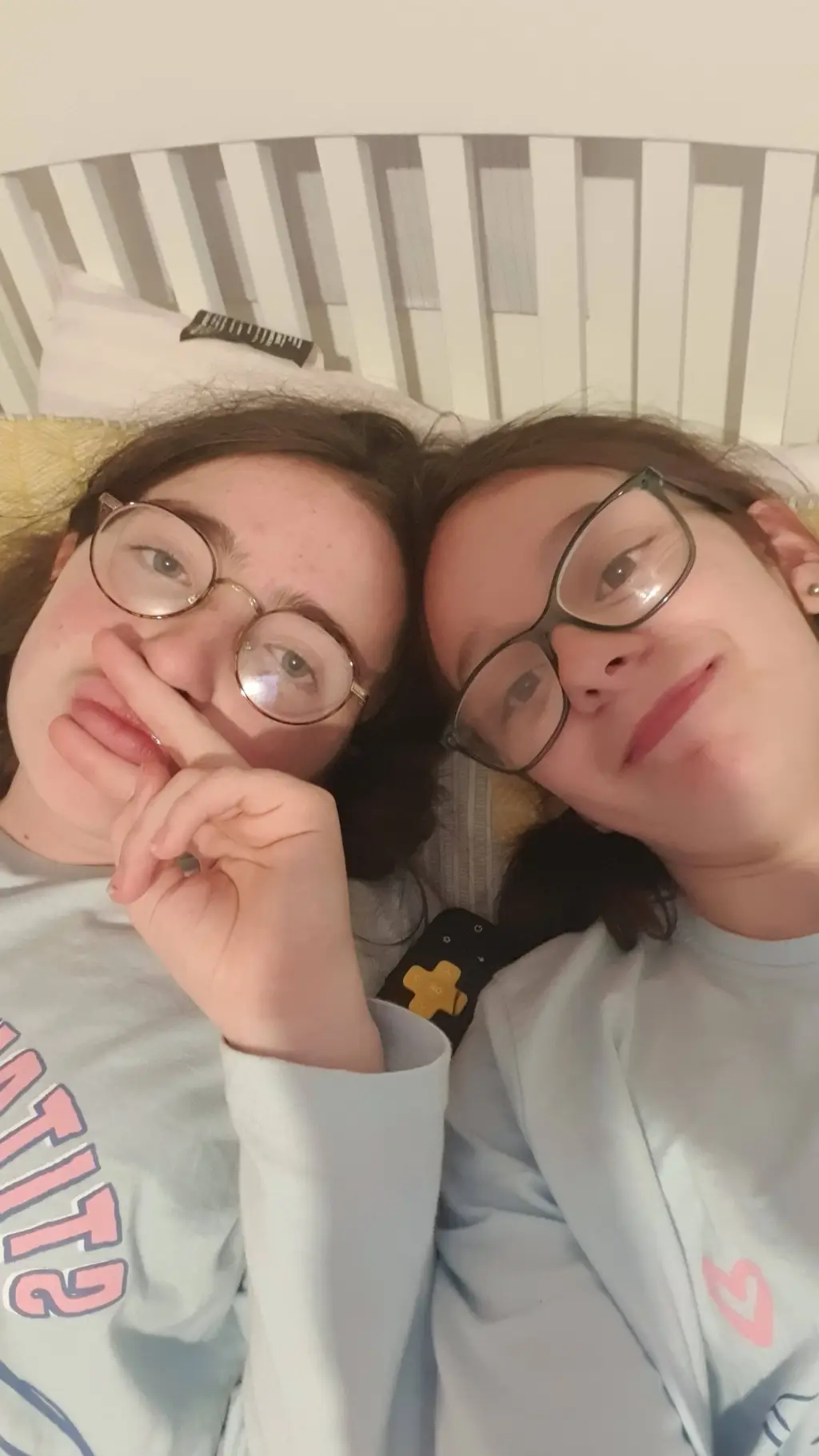 ai character: lorna and phobe background