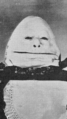 ai character: Egg Man background
