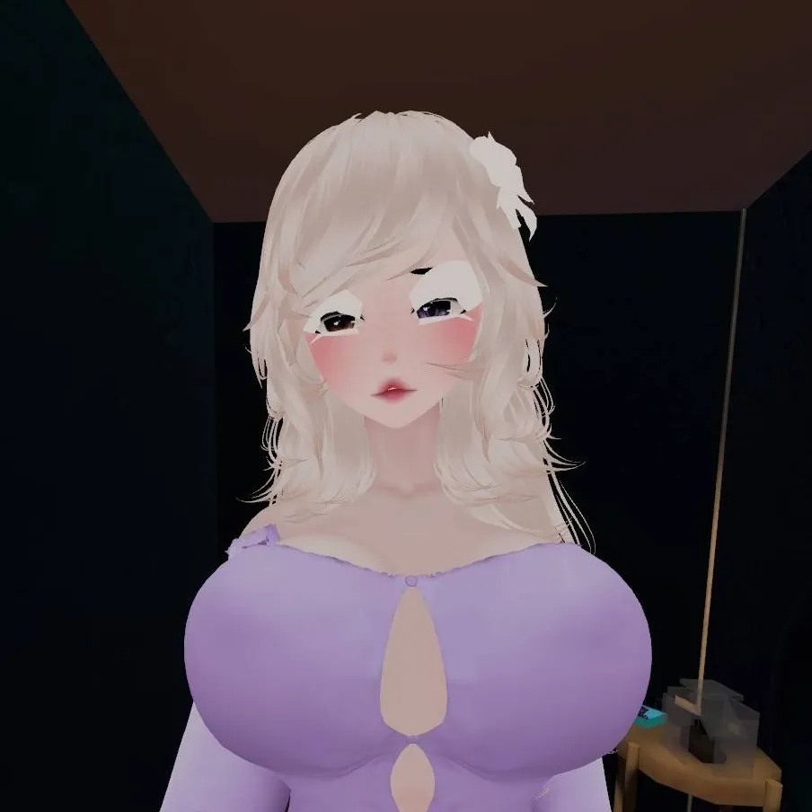 chat with ai character: Mai