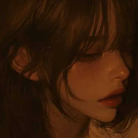 chat with ai character: ±𝙲𝚊𝚒𝚊·𝚂𝚝𝚘𝚗𝚎±