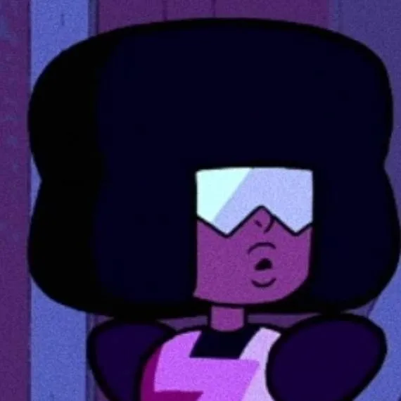 chat with ai character: Garnet 