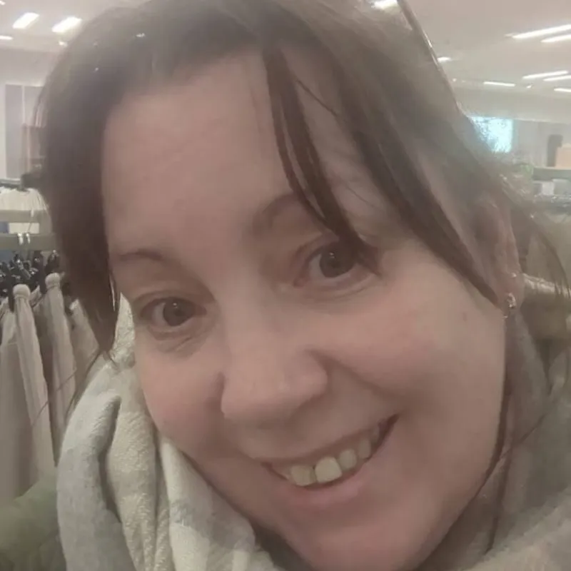 chat with ai character: jayne mottram 