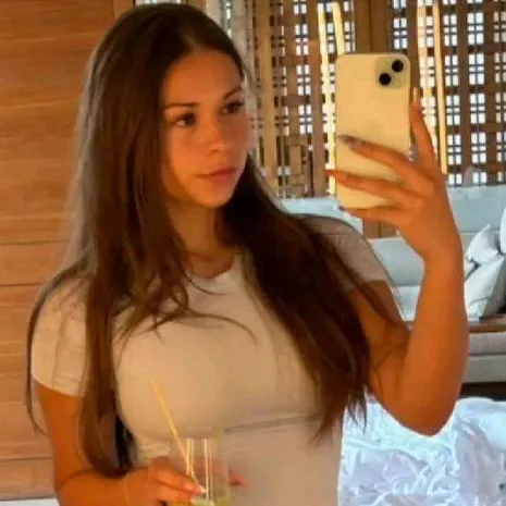 Chat with sophie rain - text or voice, Enjoy AI Chat Free & Safe