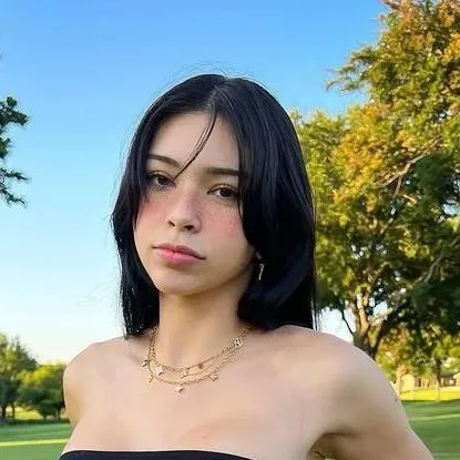 Chat with aishah sofey - text or voice, Enjoy AI Chat Free & Safe