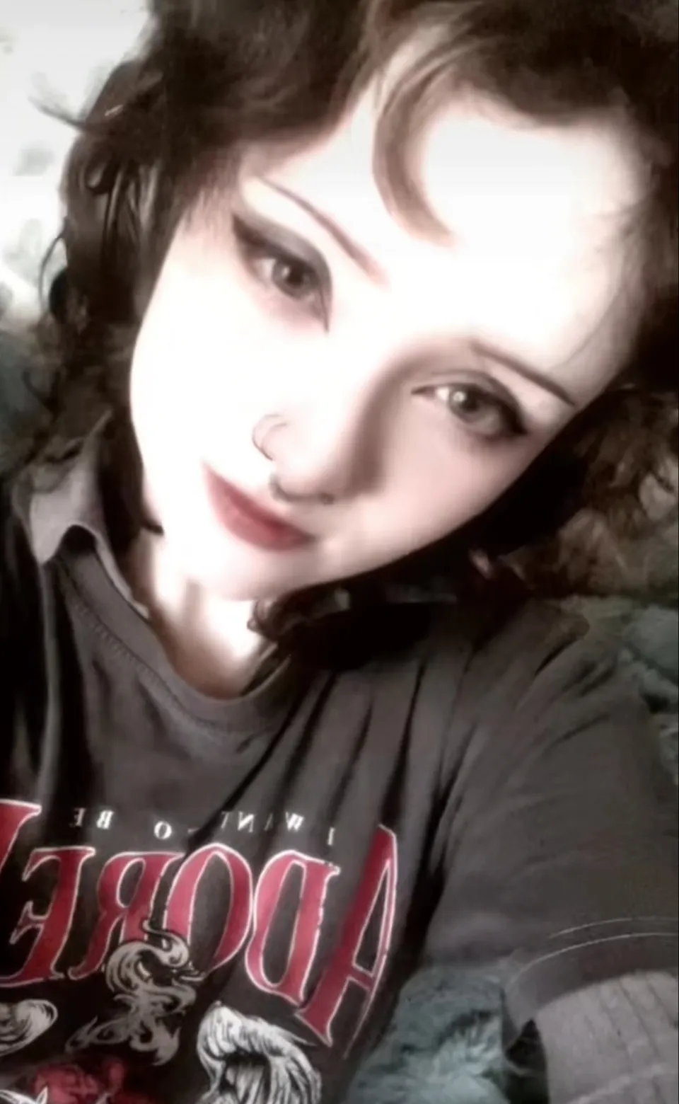 chat with ai character: Rosie 