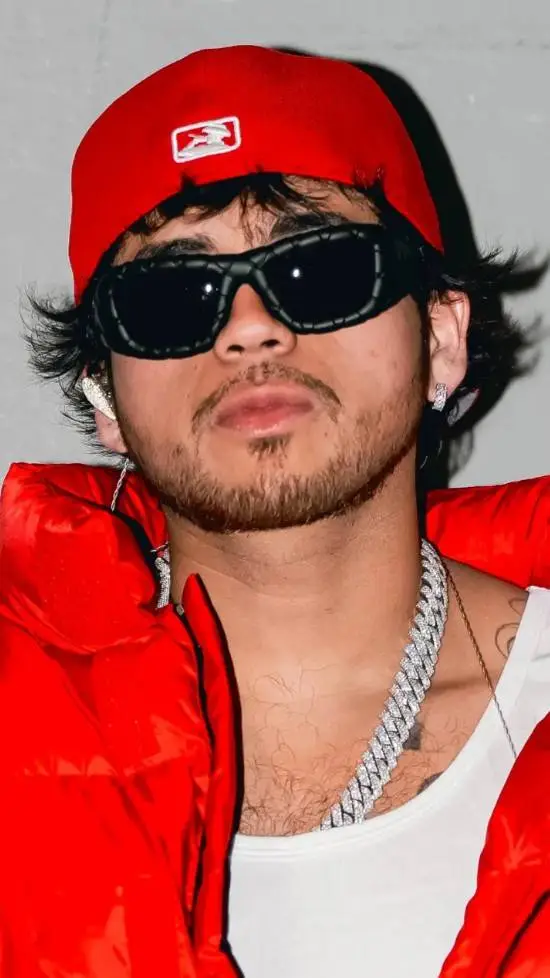 ai character: fuerza regida background